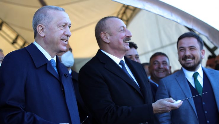 Cumhurbaşkanı Erdoğan Azerbaycan’da açılışlara ve temel atma törenlerine katıldı