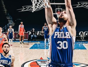 Furkan 22 sayı attı, 76ers galibiyetle başladı