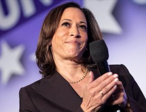 Kamala Harris New York’da protesto edildi