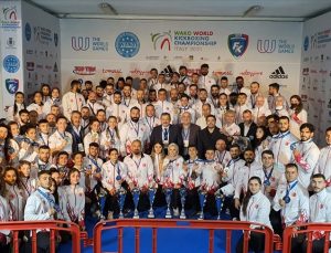 Dünya Kick Boks Şampiyonası’nda 42 madalya