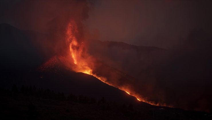 Cumbre Vieja bir ayda 85 milyon metreküp lav püskürttü