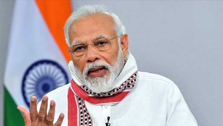 Hindistan Başbakanı Modi Papa Franciscus’u davet etti