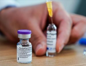 AB ilaç düzenleyicisinden Pfizer-BioNTech aşısının üçüncü dozuna yeşil ışık
