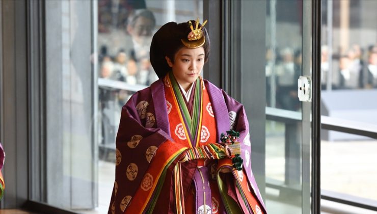 Japonya’da Prenses Mako, Komuro Kei ile evlendi