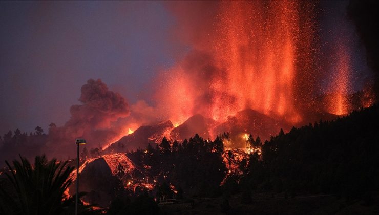 Cumbre Vieja Yanardağı 80 milyon metreküp lav püskürttü