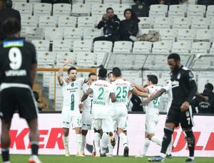Beşiktaş’a Vodofone’da tarihi hezimet 0-4