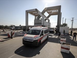 Gazze’ye 27 ambulans