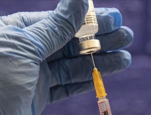 Çift doz BioNTech aşısı olanlara ‘hatırlatma dozu’ başladı