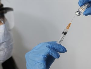 ABD’de 100’den fazla çalışanlı işletmeler için aşı zorunluluğunda son tarih 4 Ocak