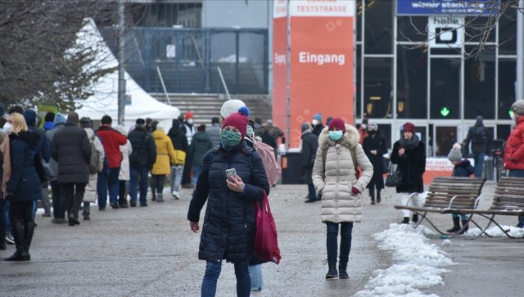 Avusturya’da aşı olmayanlara sokağa çıkma kısıtlaması