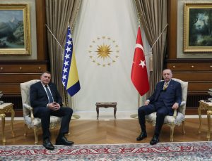 Cumhurbaşkanı Erdoğan, Dodik ve Cederfelt’i kabul etti