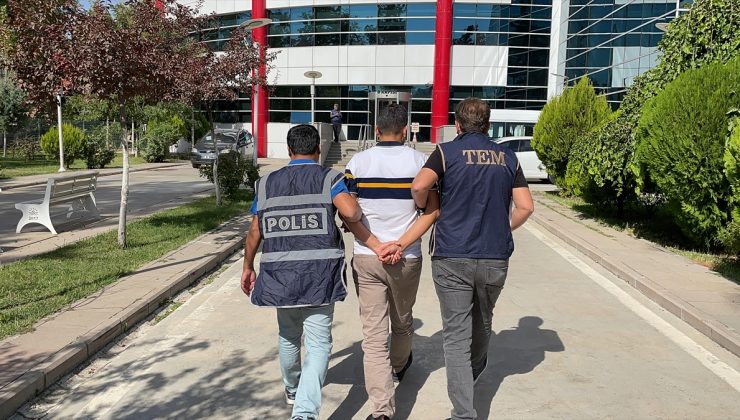 Firari FETÖ üyesi eski emniyet müdürü İstanbul’da yakalandı