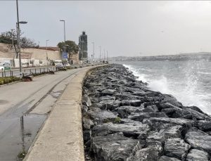 İstanbul’da kuvvetli rüzgar etkili oluyor