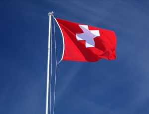 İsviçre’de halk, “aşı sertifikası”na devam dedi