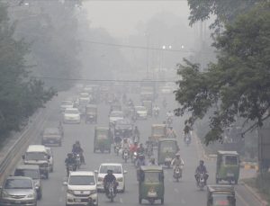 Lahor’da hava kirliliği tehlike verici boyuta ulaştı