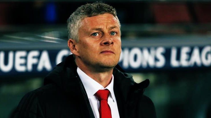 Manchester United Solskjaer’le yollarını ayırdı!