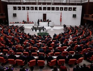 AK Parti 5. Yargı Paketi’ni Meclis’e sundu