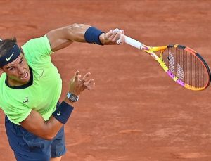 Nadal kortlara aralık ayında dönmeyi planlıyor