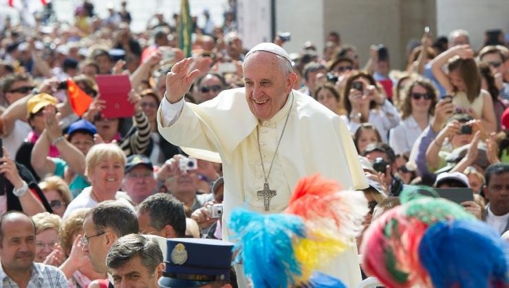 Papa Francis’in takımı pazar günü futbol maçına çıkacak