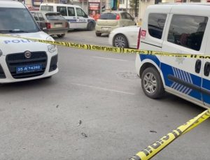 Polisi bıçaklayan saldırgan ayağından vurularak yakalandı