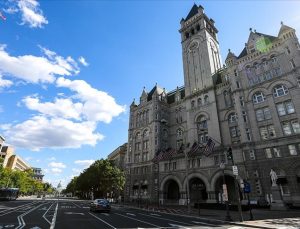 Donald Trump, Washington’daki otelini 375 milyon dolara sattı