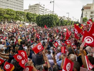 “Tunus’ta toplumsal patlama yaşanabilir”