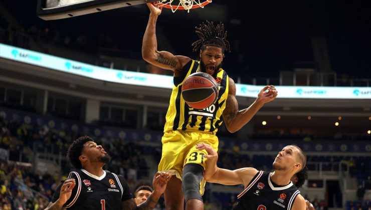 Fenerbahçe rüzgarı esmeye devam ediyor 75-53