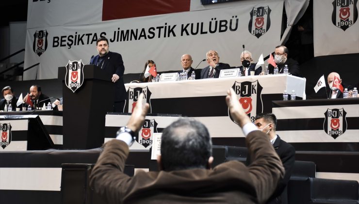 Beşiktaş Genel Kurul’unda gergin anlar!