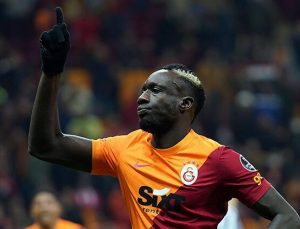 Galatasaray kendine gelemiyor 2-2