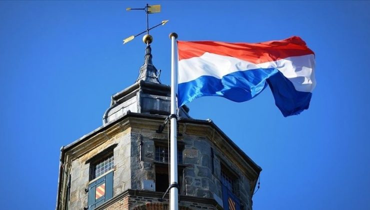 Hollanda’da seçimden 7 ay sonra koalisyon görüşmelerinde anlaşmaya varıldı