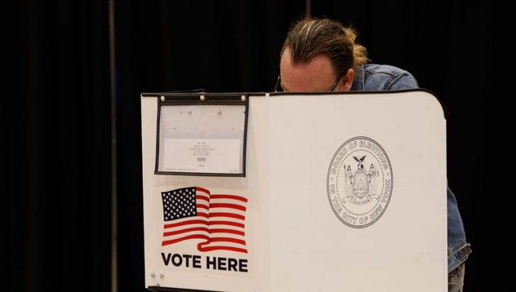 New York’ta yeşil kartlı 800 bin kişi oy kullanabilecek