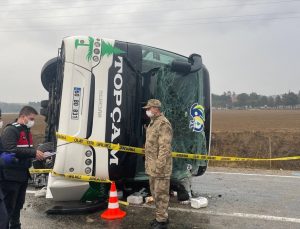 Yolcu otobüsü devrildi! 2 kişi öldü, 24 kişi yaralandı