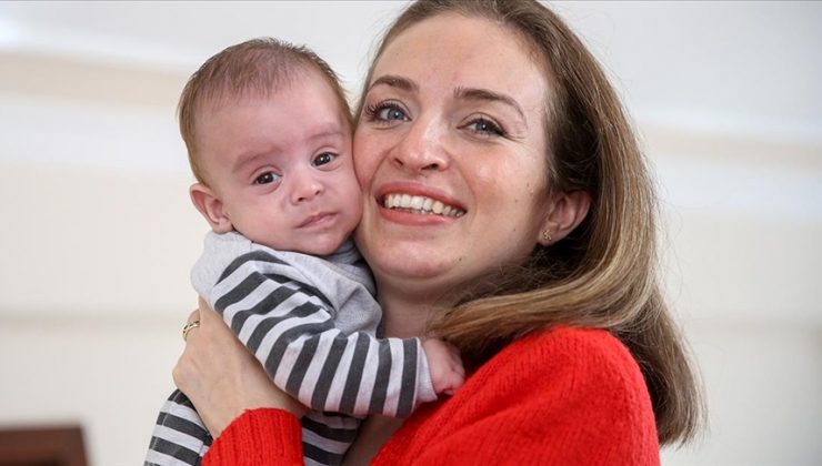 Yoğun bakımdaki anne ile bebeğinin yaşam savaşında mutlu son