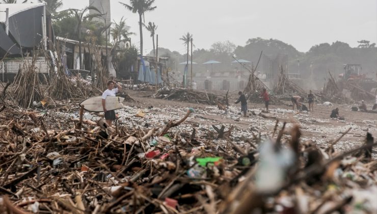 Bali plajlarının içler acısı hali