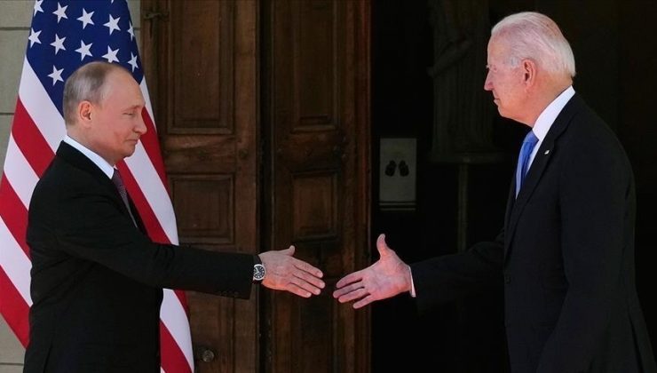 Biden’ın Putin’i “çok sert ekonomik yaptırımlar” konusunda uyaracak