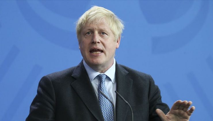 Johnson: Omicron varyantı deltadan daha bulaşıcı