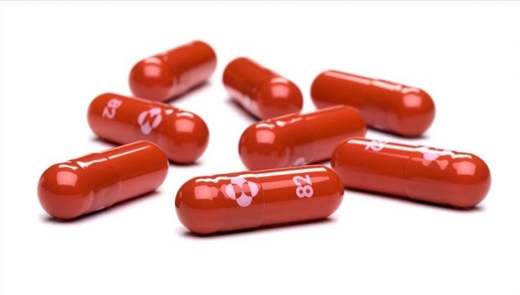 FDA’dan Pfizer’ın ağızdan alınan Kovid-19 ilacına acil kullanım onayı