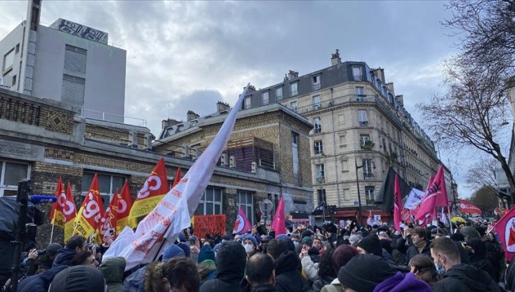 Fransa’da aşırı sağcı Eric Zemmour protesto edildi