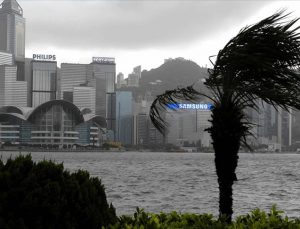 Hong Kong’da Rai Tayfunu alarmı