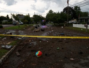ABD’de kasırga felaketi! Kentucky Valisi Beshear: En az 50 kişi ölmüş olabilir