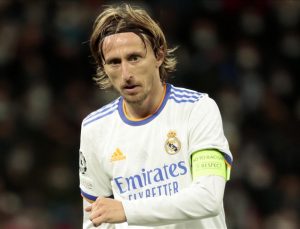 Real Madrid, Luka Modric’e vedaya hazır!