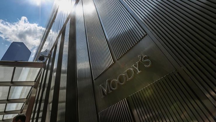 Moody’s, SVB’nin çöküşünün ardından altı ABD bankasının notunu düşürdü