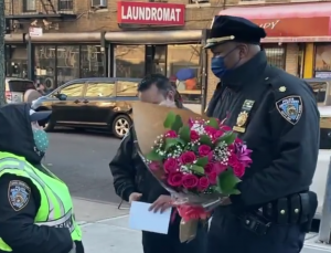 New York polislerinden meslektaşlarına anlamlı sürpriz