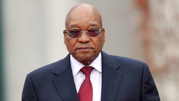 Yüksek mahkemeden Zuma’ya siyasi yasak