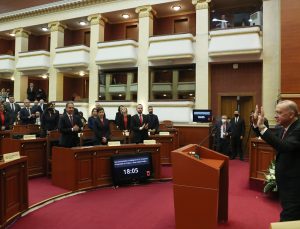 Cumhurbaşkanı Erdoğan, Arnavutluk Meclisi’nde FETÖ çağrısını yineledi