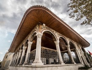 Arnavutluk Ethem Bey Camisinin açılışını  Erdoğan yapacak