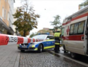 Almanya’da iki polis silahlı saldırıda öldü