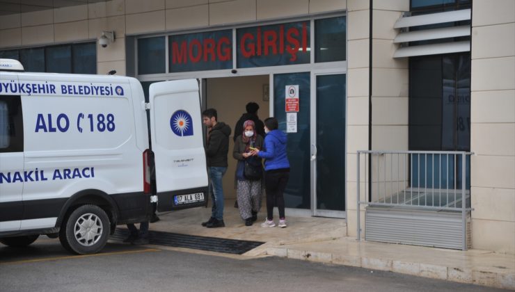 Uçurumda ölü bulunan kişinin cenazesi yakınlarına teslim edildi