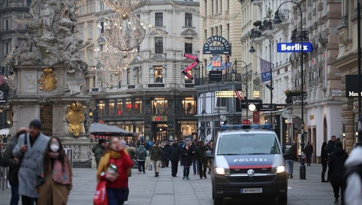 Avusturya’da açık alanlarda maske kullanma zorunluluğu getirildi