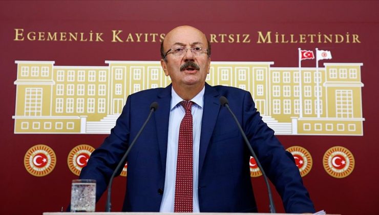 CHP’li milletvekili Mehmet Bekaroğlu özür diledi: İmamoğlu o restorandaymış